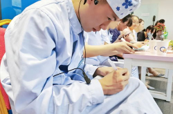 牙医小姐姐广东,牙医小姐姐的广东口腔护理秘籍